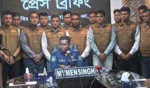  স্কুলছাত্রীকে ধর্ষণ হত্যার পর ঝুলিয়ে রাখা হয় লাশ 