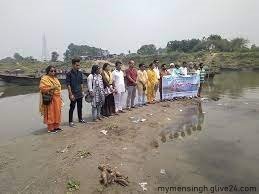 অপরিকল্পিত খননের কারণে ব্রহ্মপুত্র নদ নাব্যতা সংকটে ভুগছে