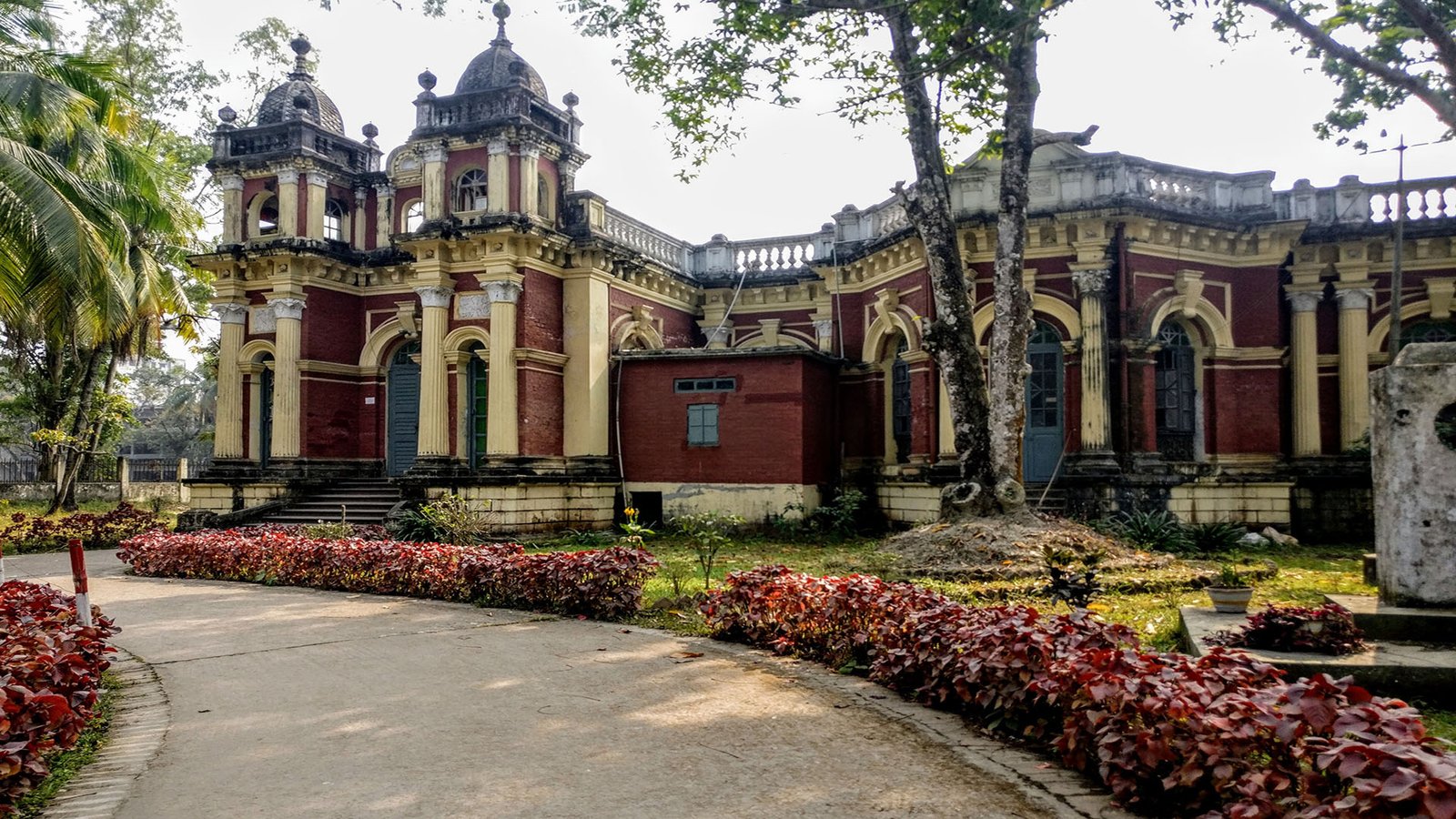 ময়মনসিংহ জেলার শিক্ষা প্রতিষ্ঠান